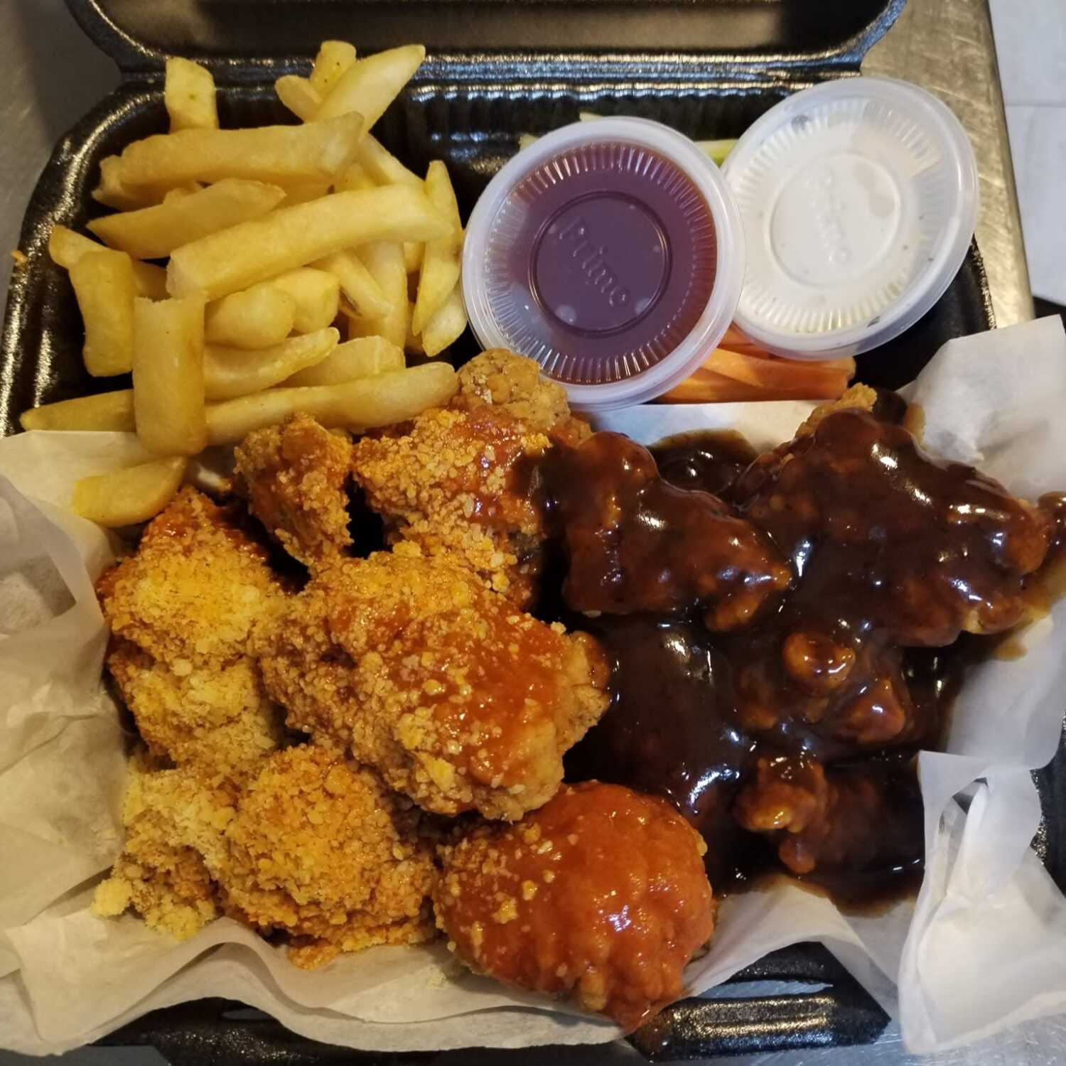 Boneless 330Gr+Porcion De Papas