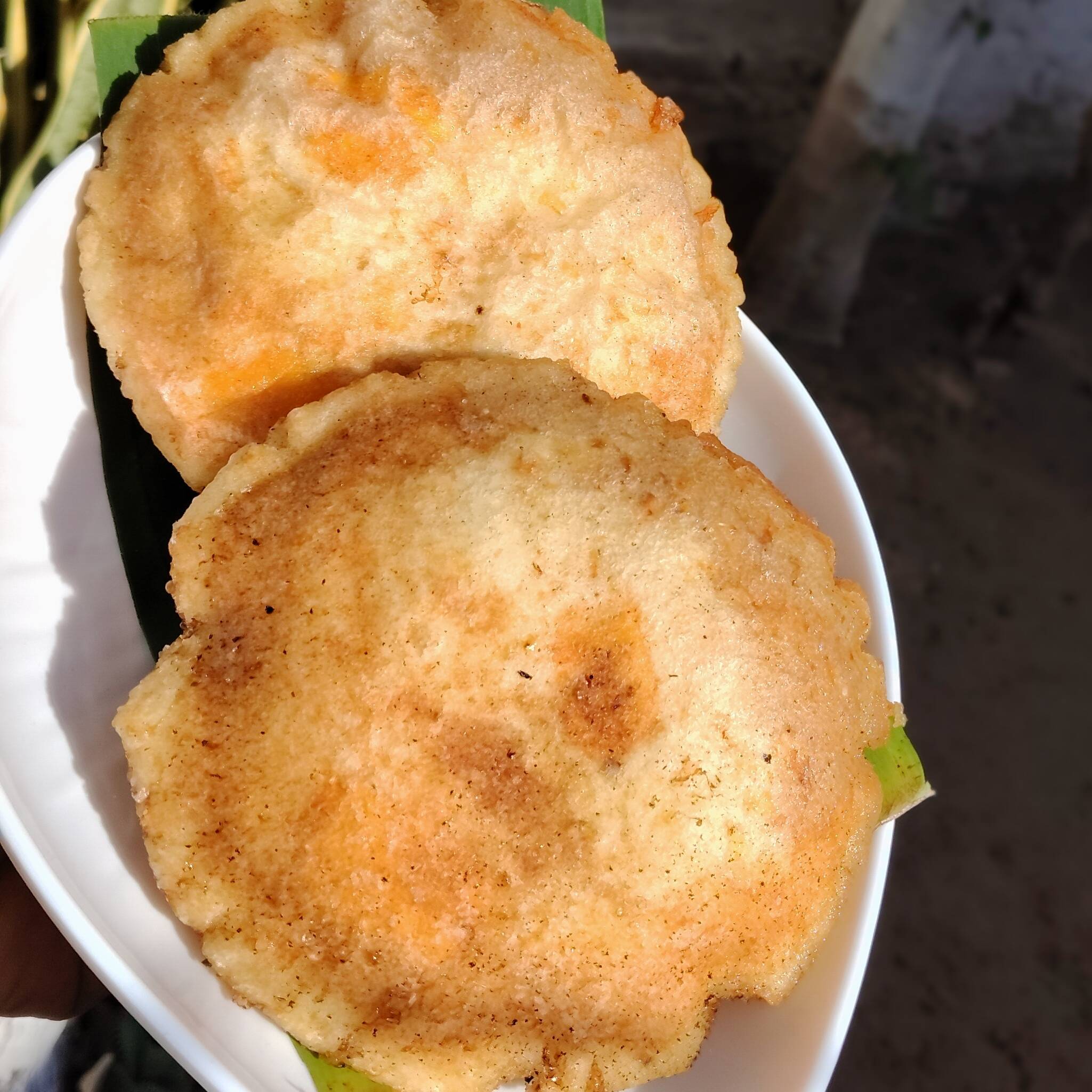 AREPA CON HUEVO