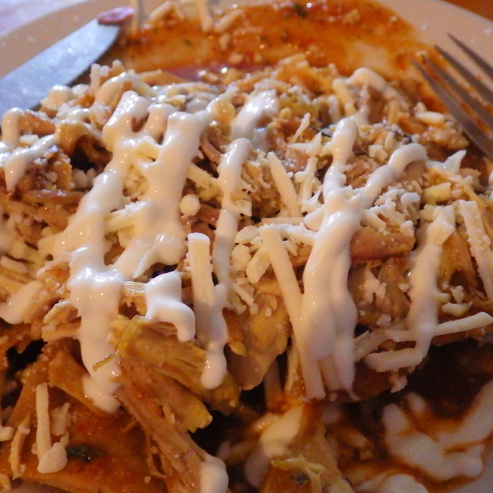Chilaquiles Verdes con Pollo