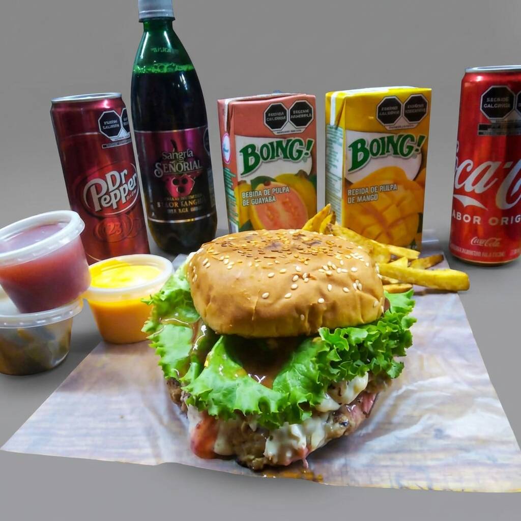 Combo Garfio Oaxaca 🧃🍟🍔