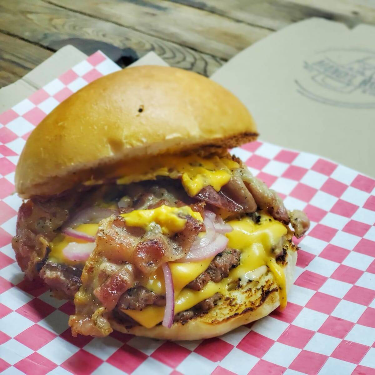La Basica Burger