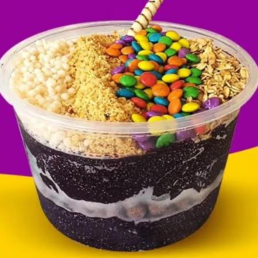 1 litro de açaí cremoso com até 4 complementos.