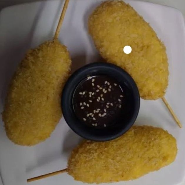 Kushiague Plátano Macho con Philadelphia Orden