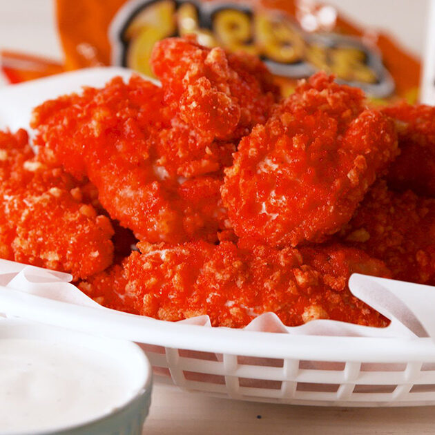 1KG ALITAS CHEETOS + 2 AGUA 1LT