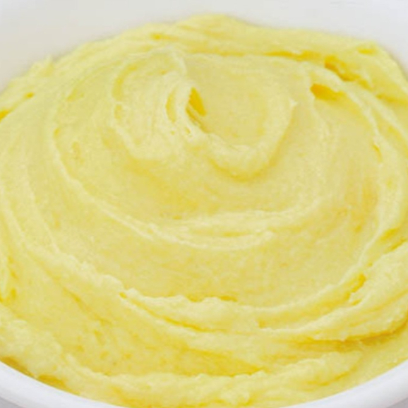 Batata inglesa, manteiga, leite