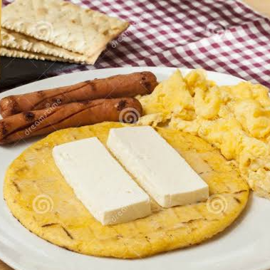 Huevos con Salchicha, Arepa y Queso