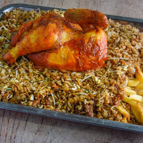 Arroz a la Valenciana (1/2 Pollo + Churrasco)