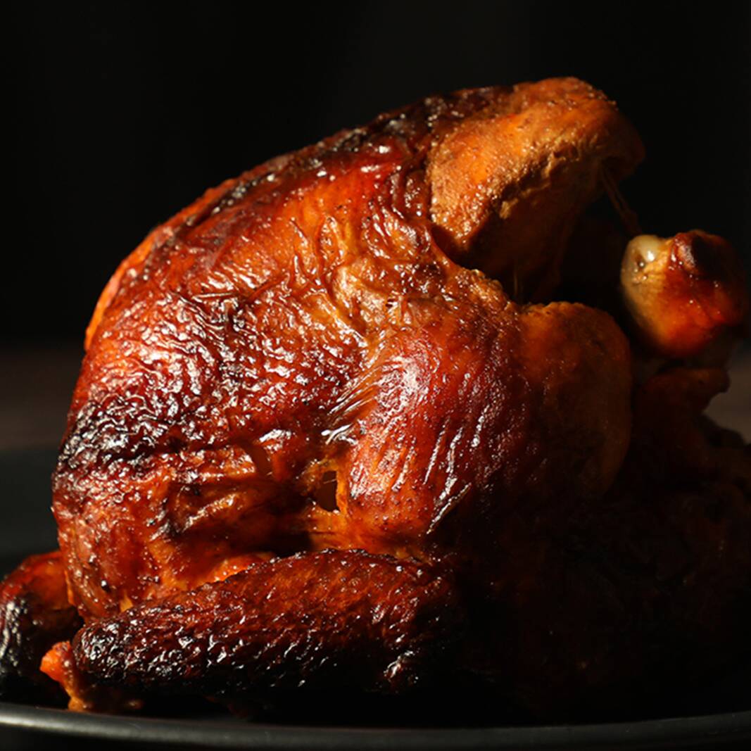 Pollo Adobado (cambray,chiles,salsa,tortillas)