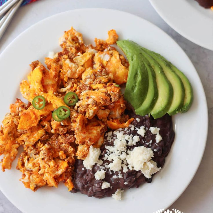 Huevos con Chorizo