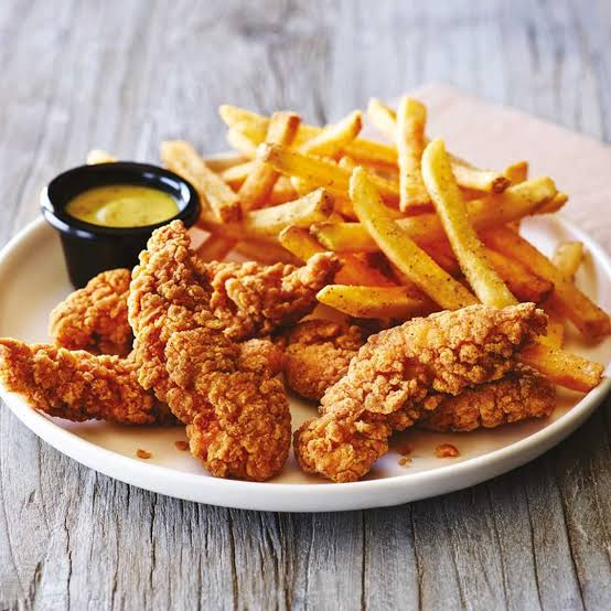 Tenders de Pollo C/papas