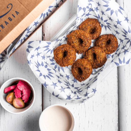 Vegano - Acompanha molho tarator e conservas.