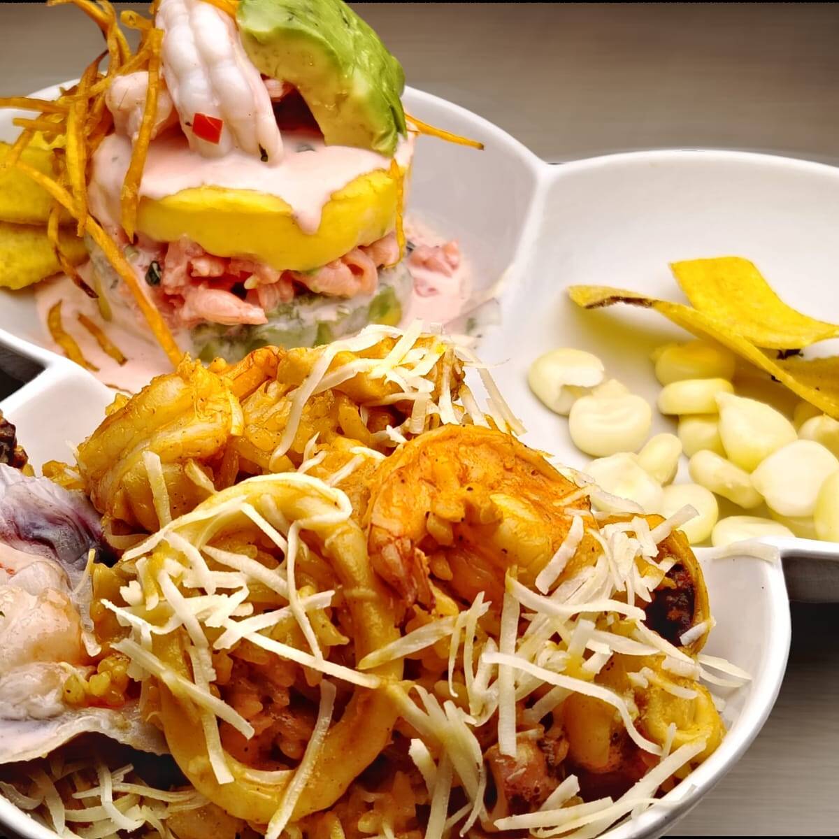 Causa + Arroz con Mariscos