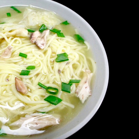 SOPA DE POLLO