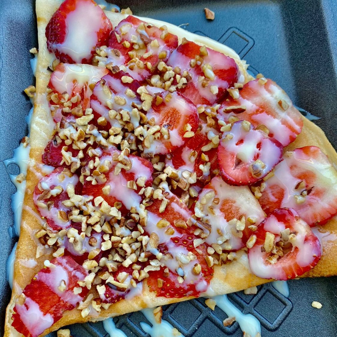 CREPA FRESA CON LECHERA Y NUEZ