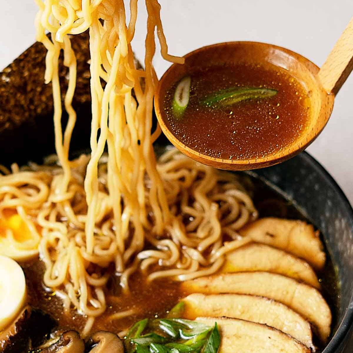 RAMEN DE POLLO