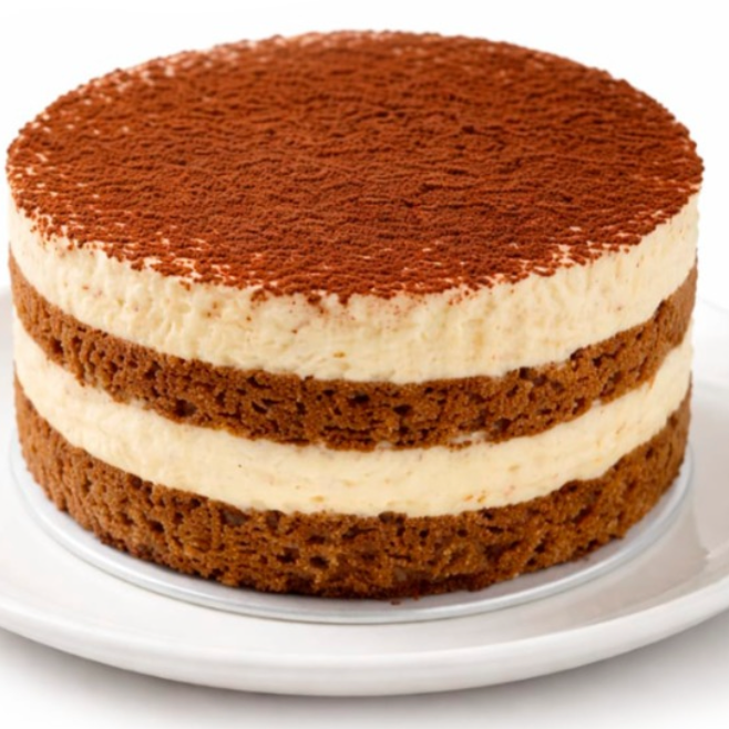 O encontro perfeito entre a intensidade do café e a leveza do mascarpone. Camadas de biscoitos artesanais embebidos em espresso premium, intercaladas com um creme de mascarpone aveludado e finalizadas com cacau 100%. Uma sobremesa sofisticada, equilibrada e feita para derreter na boca. Aproximadamente 100 gramas.