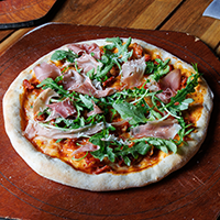 Pizza de Jamón Serrano