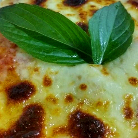 Combo Lasaña Ensalada y Bebida