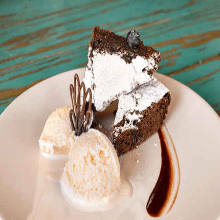 Brownie con Helado