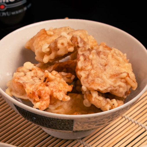 Tempurá de iscas de salmão