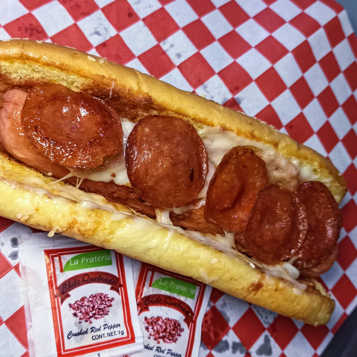 Hot Dog PIZZA PEPERONI