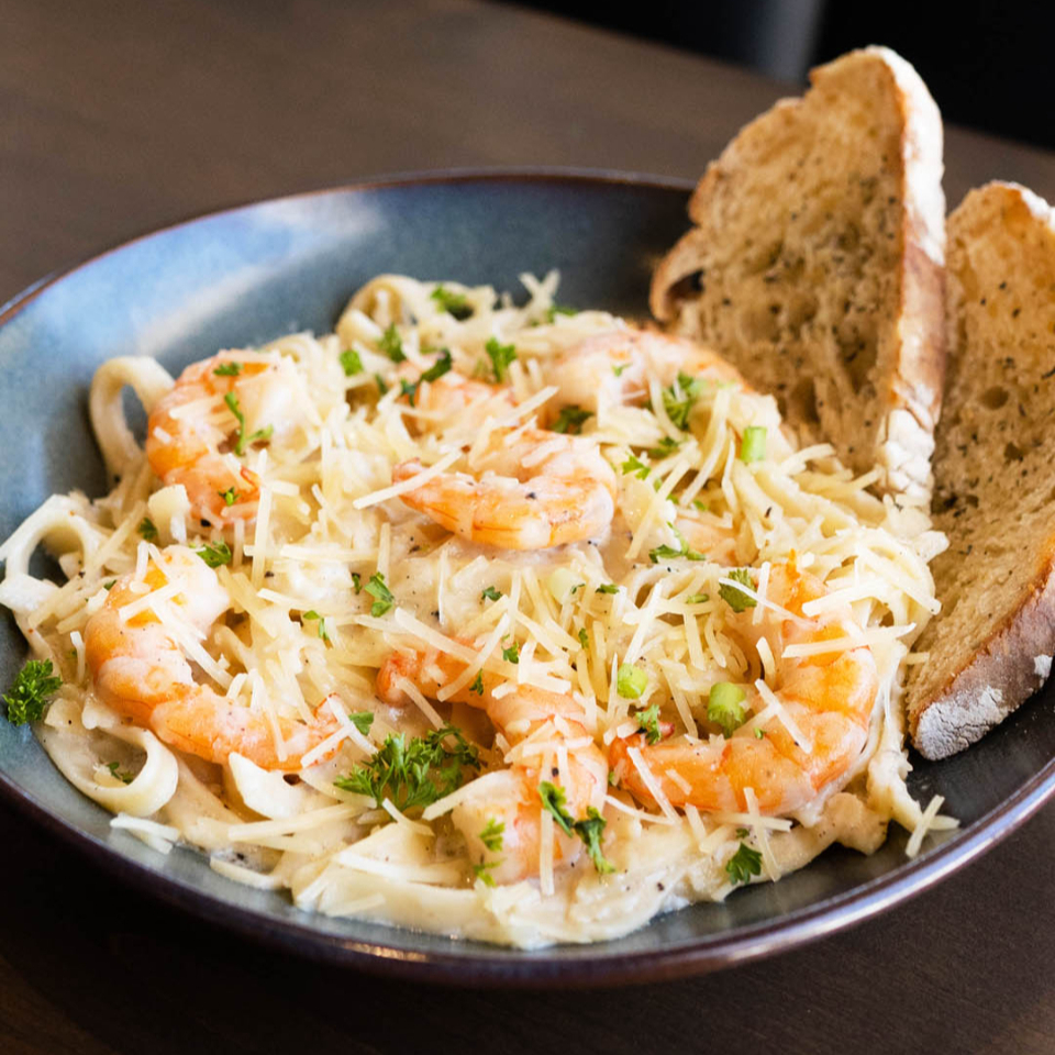 Fettuccine Alfredo