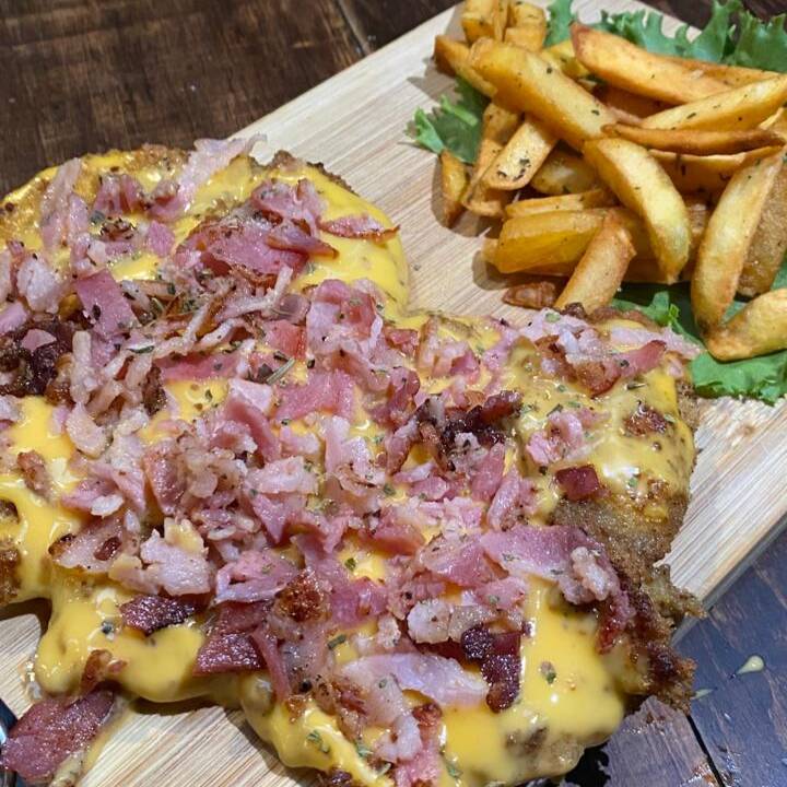 Milanesa Cheddar
