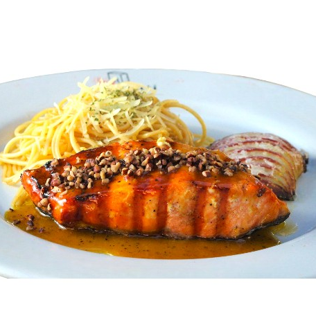 SALMON DE LA CASA