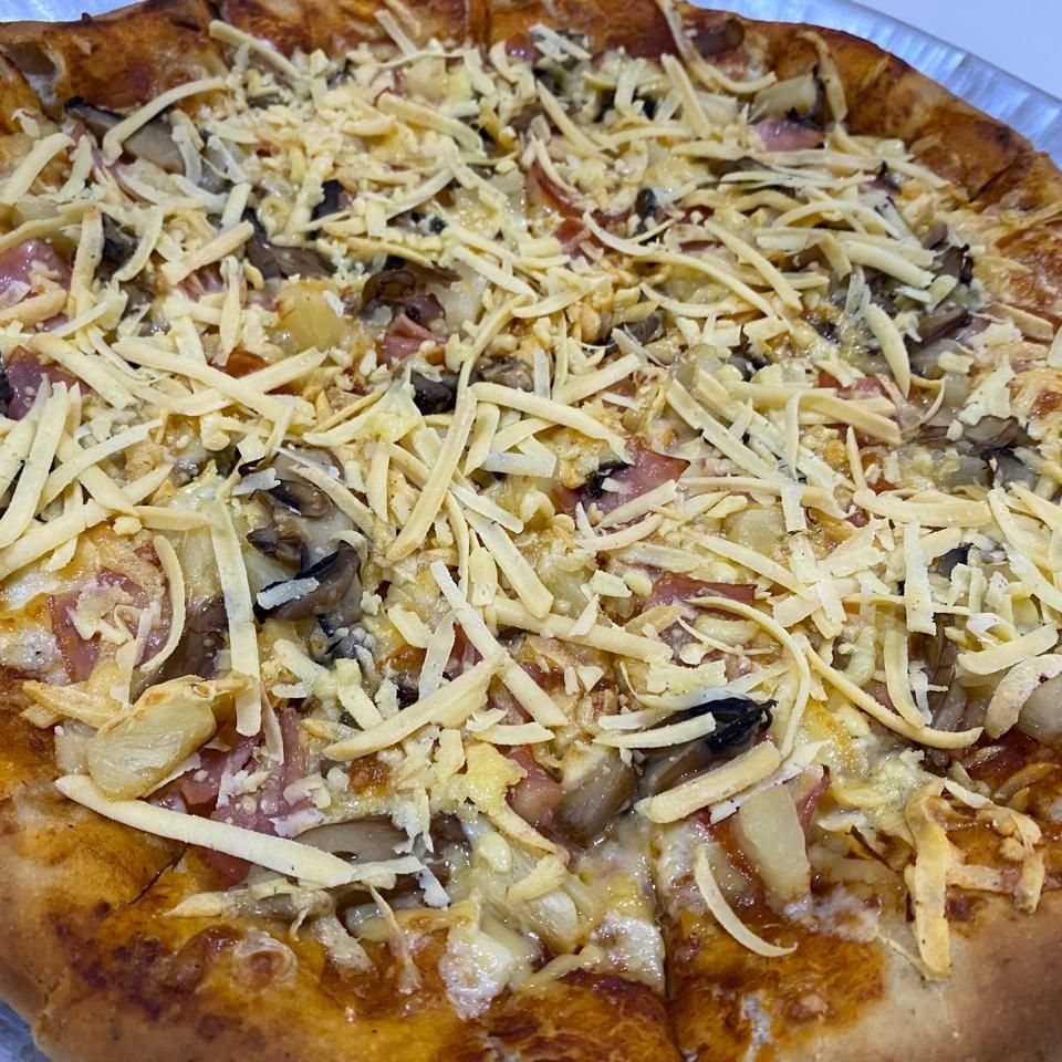 Pizza Grande Queso de Bola