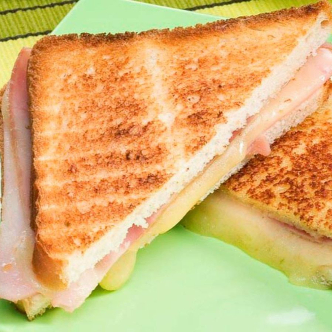 Sandwich Clásico