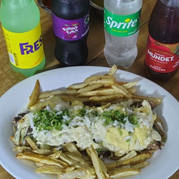 HUARACHE PECHUGA PAPAS REFRESCO 600ML