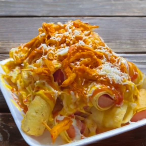 Salchitacos