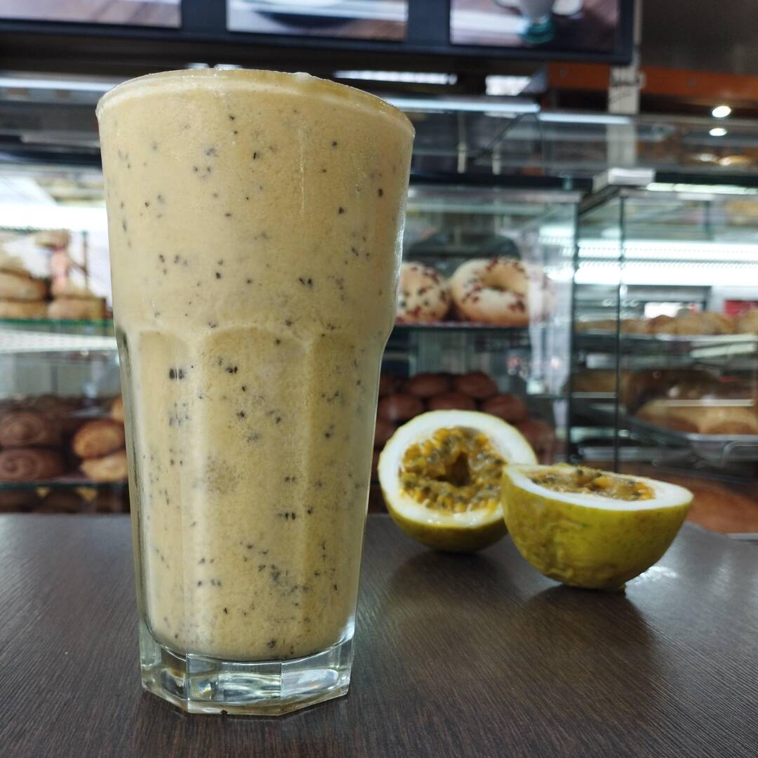 Jugos en Leche 16 oz