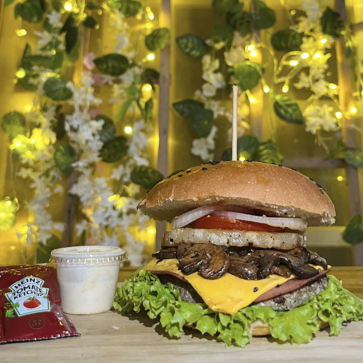 Hamburguesa Champiñon y Piña