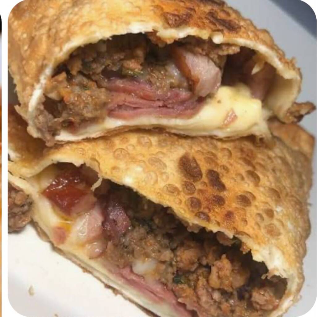 Pastel sequinho com bastante carne, queijo e bacon