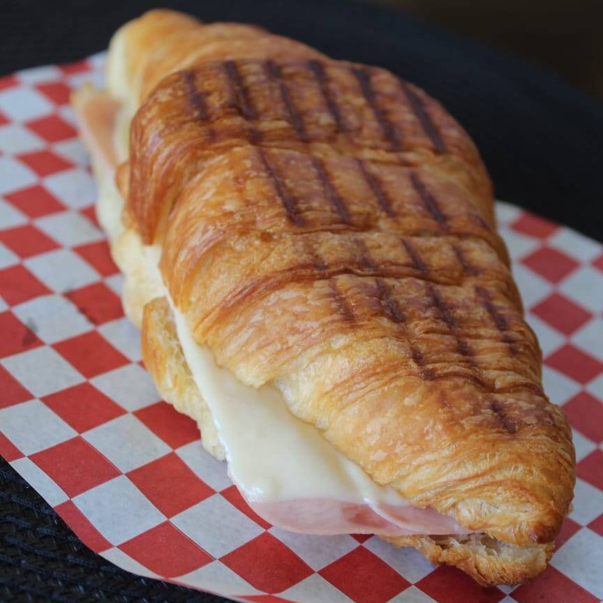 Croissant de Jamón