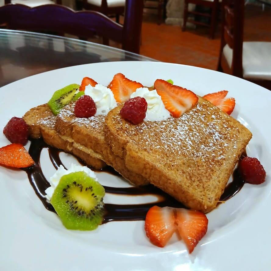 Pan Frances con Fruta