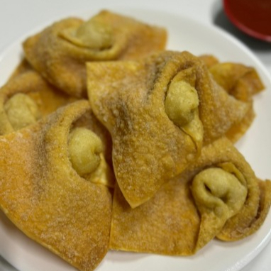 Wantan fritos de camarón