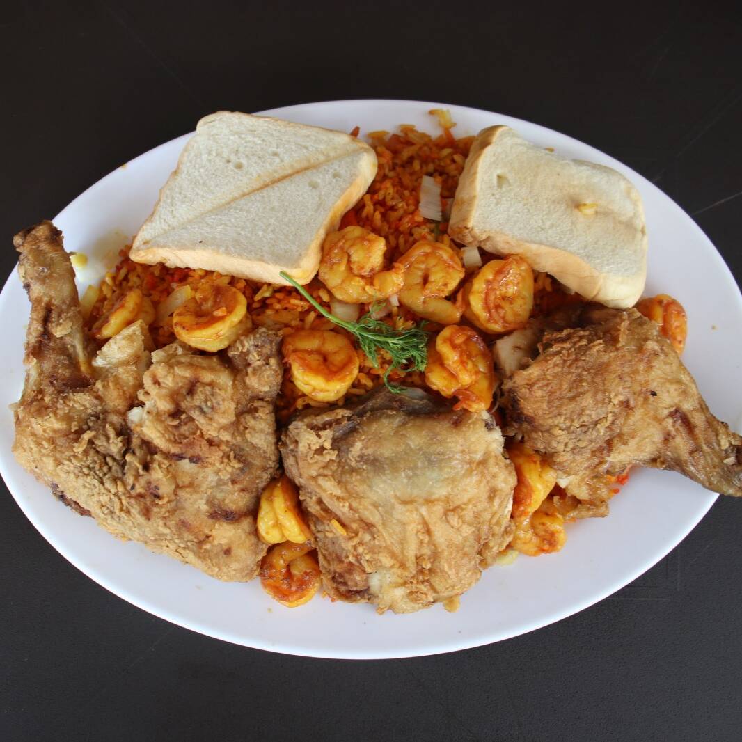 VALENCIANA CON CAMARON ENTERO