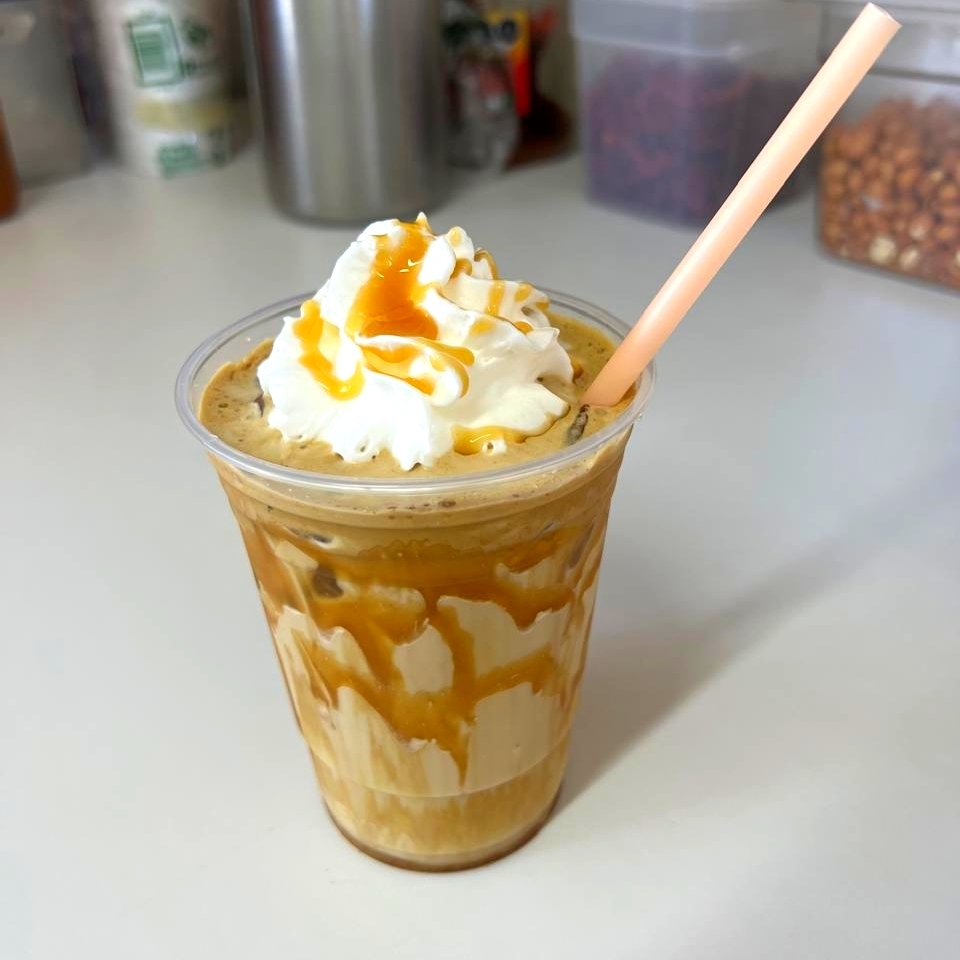 Frappe de caramelo 16oz