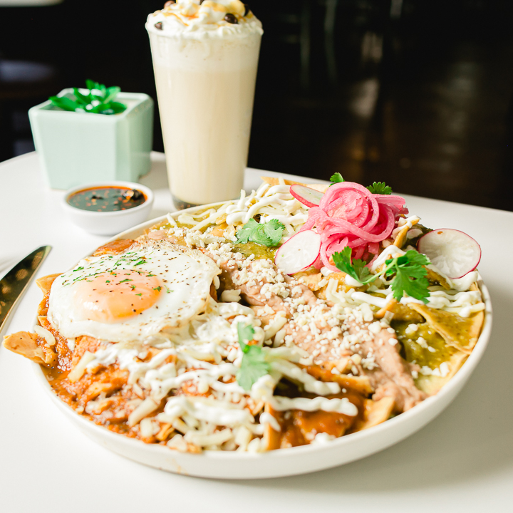 Chilaquiles Divorciados