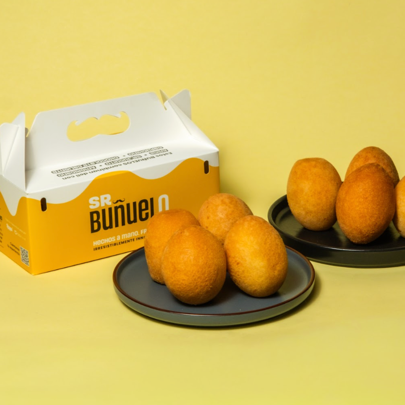 Caja X 8 Buñuelos Tradicionales