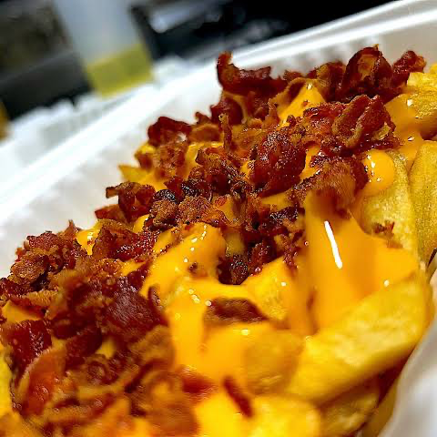 Papas Fritas con Tocino