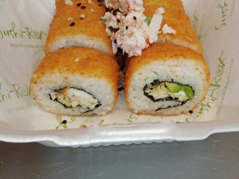 Andrómeda Roll con Pollo 🍣