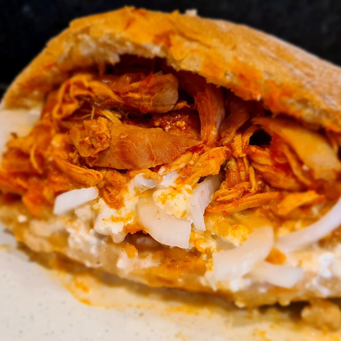 Lonche de Chilaquiles. con Pollo