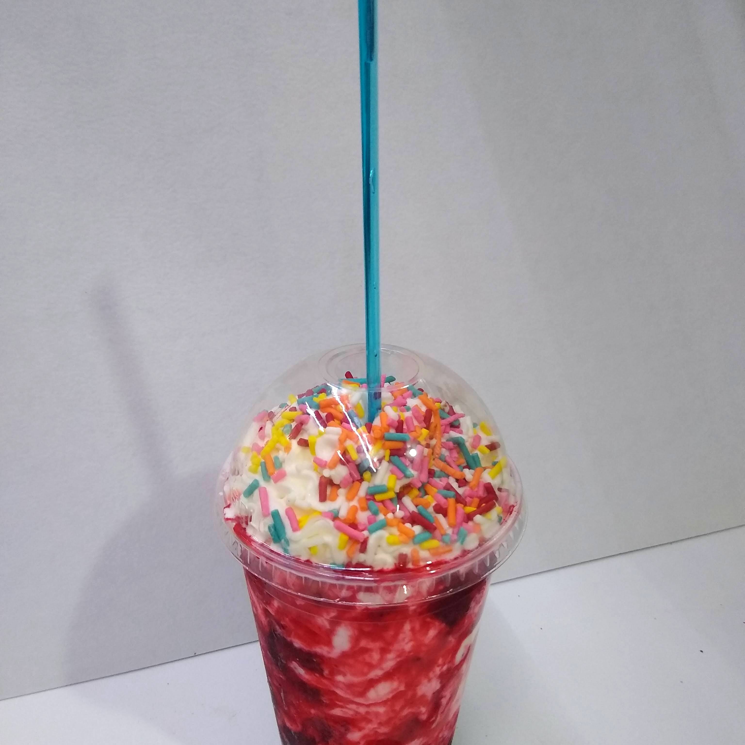 FRESA CON CREMA