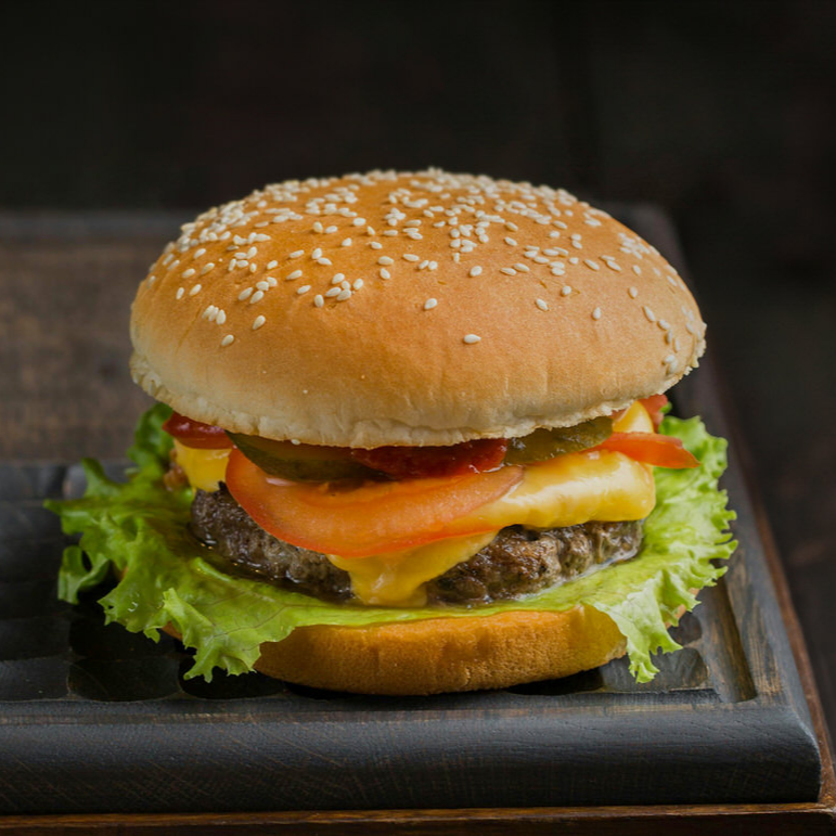 Hamburguesa Tradicional con Queso Mozzarella