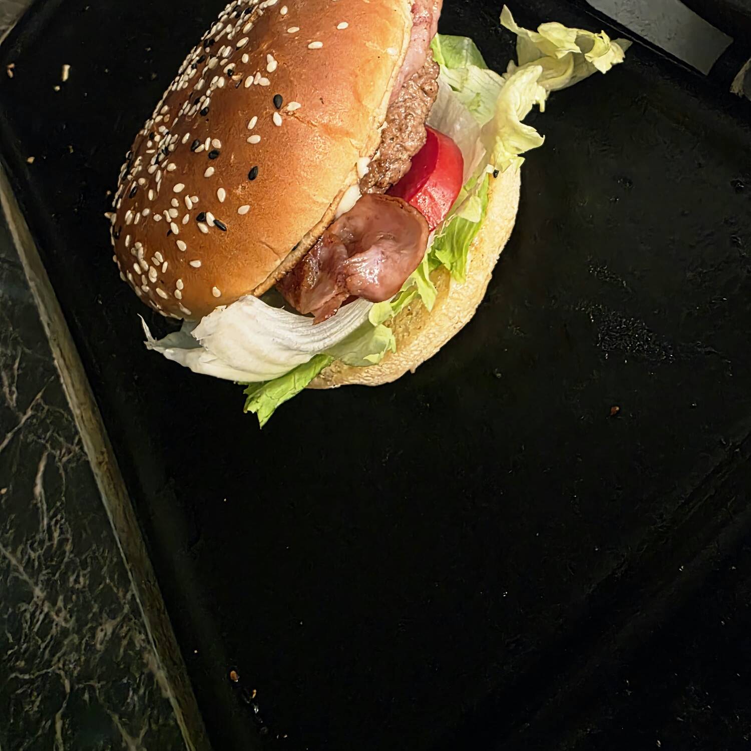 Hamburguesa clásica + papas a la fancesa