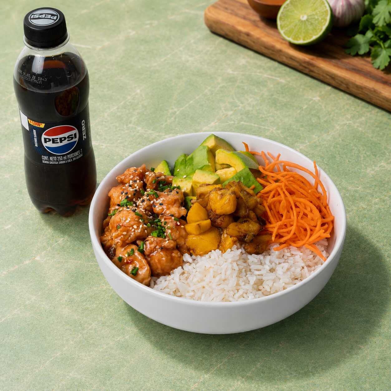 Combo Menú Pollo Agridulce Bowl