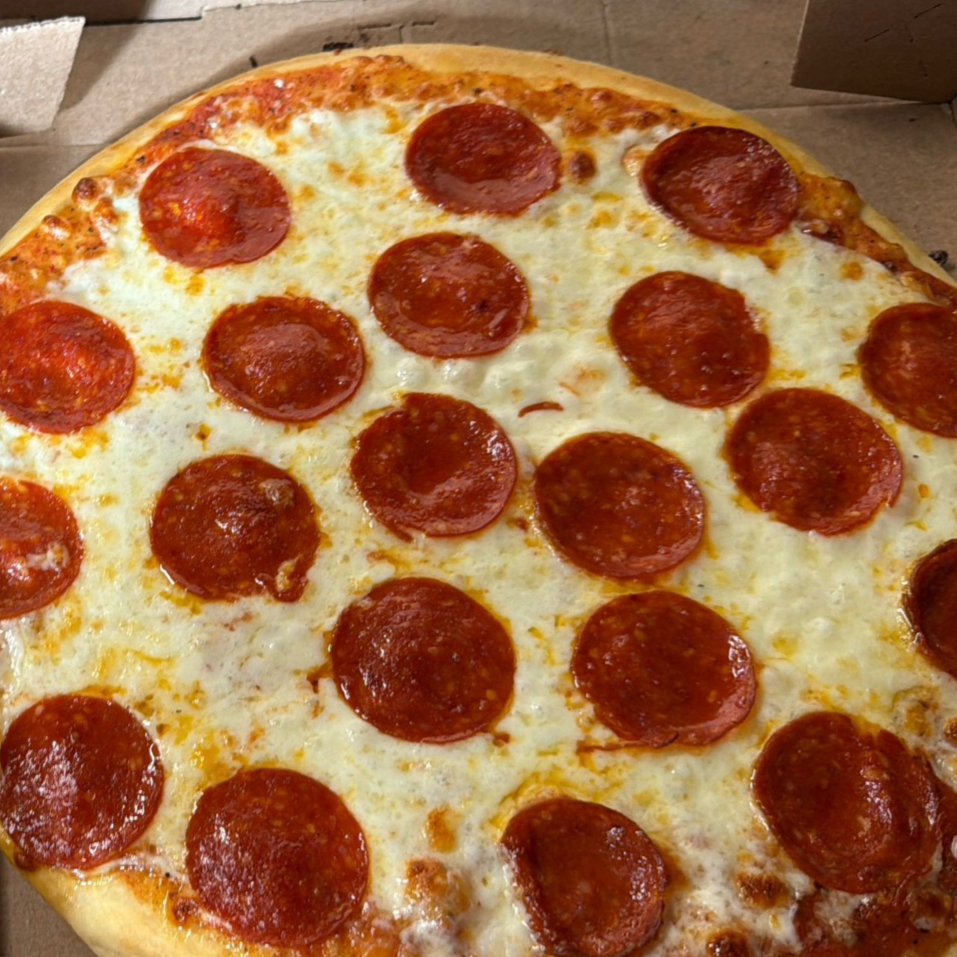 Pizza Familiar (Pepperoni)
